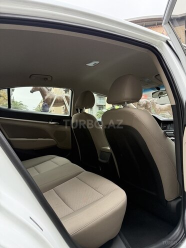 Hyundai Elantra 2019, 112,654 km - 2.0 л - Bakı