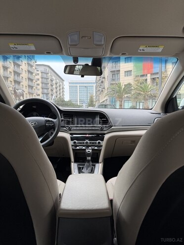 Hyundai Elantra 2019, 112,654 km - 2.0 л - Bakı