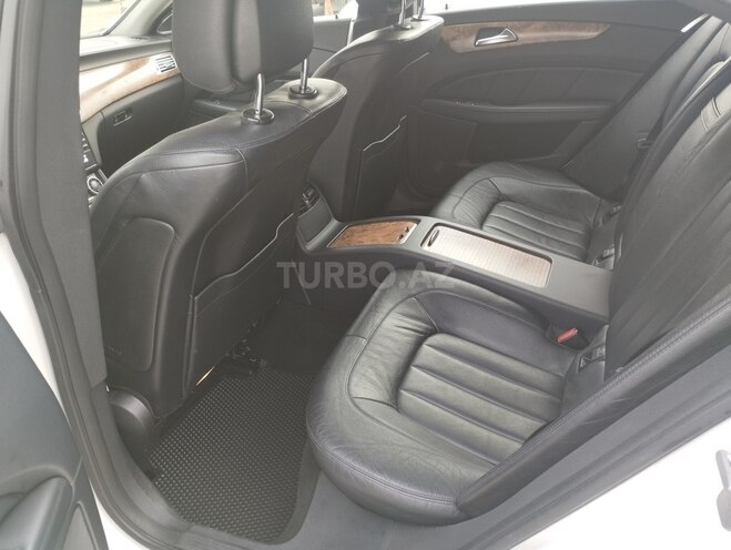 Mercedes CLS 350-7