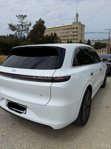 Li Auto  2025, 8,000 km - 1.5 l - Bakı