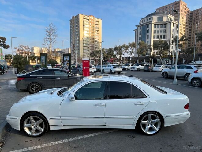 Mercedes E 280 1999, 350,480 km - 2.8 l - Bakı