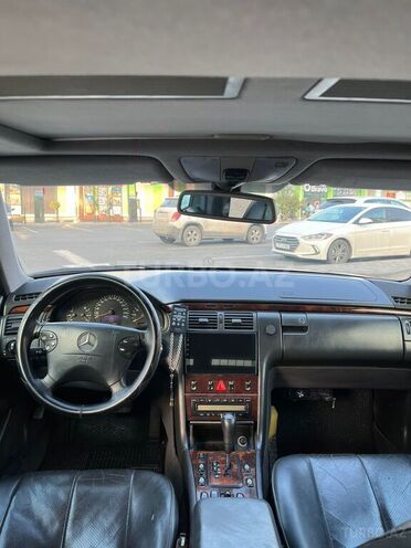 Mercedes E 280 1999, 350,480 km - 2.8 l - Bakı