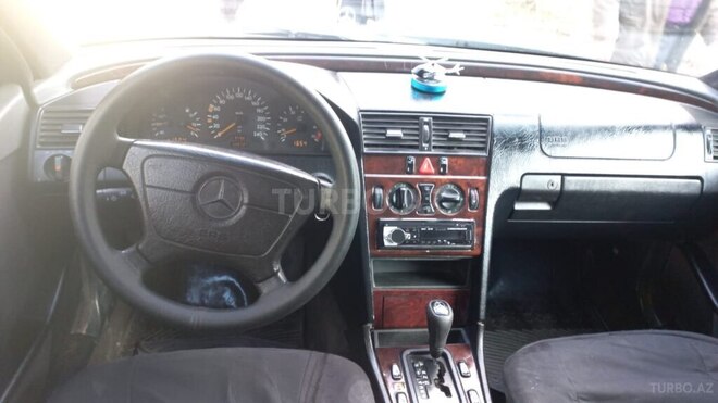 Mercedes C 180 1997, 328,752 km - 1.8 l - Bakı