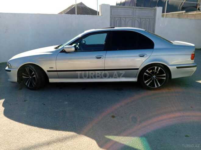 BMW 528 1998, 296,000 km - 2.8 l - Bakı
