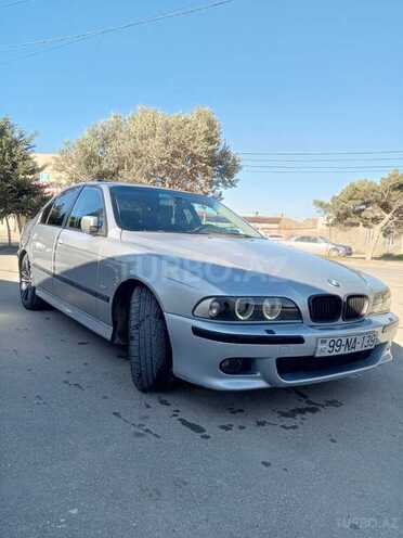 BMW 528 1998, 296,000 km - 2.8 l - Bakı