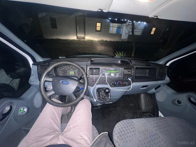 Ford Transit 2010, 180,000 km - 2.2 l - Masallı