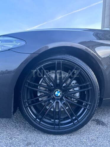 BMW 528 2015, 111,000 km - 2.0 l - Gəncə
