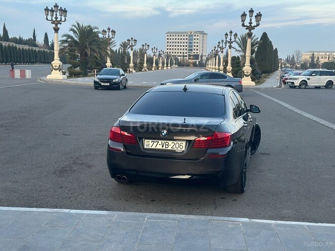 BMW 528 2015, 111,000 km - 2.0 l - Gəncə