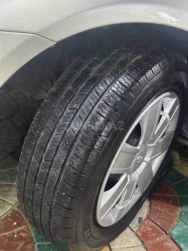 Toyota Corolla 2006, 327,000 km - 1.4 l - Bakı