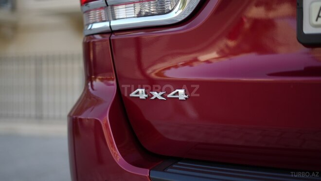 Jeep Grand Cherokee-11