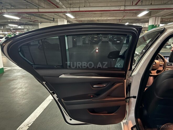 BMW 528 2014, 270,000 km - 2.0 l - Bakı