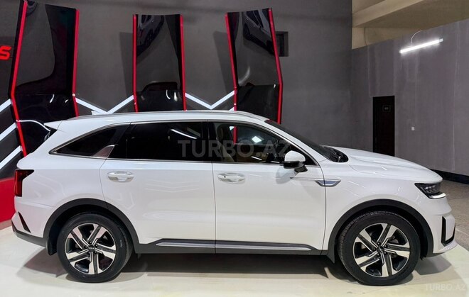 Kia Sorento 2023, 57,001 km - 1.6 l - Sumqayıt