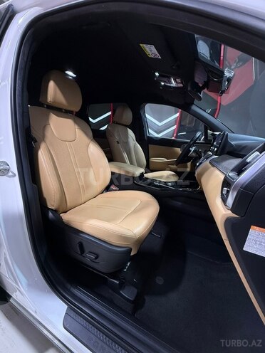 Kia Sorento 2023, 57,001 km - 1.6 l - Sumqayıt