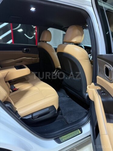 Kia Sorento 2023, 57,001 km - 1.6 l - Sumqayıt