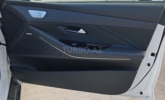 Changan Deepal SL03-23