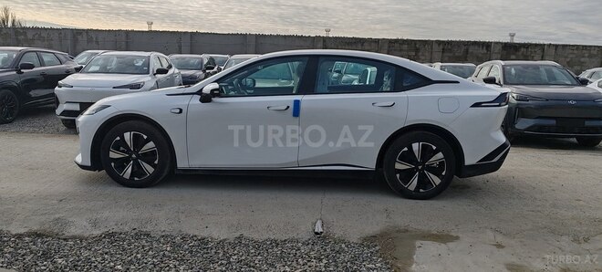Changan Deepal SL03-8