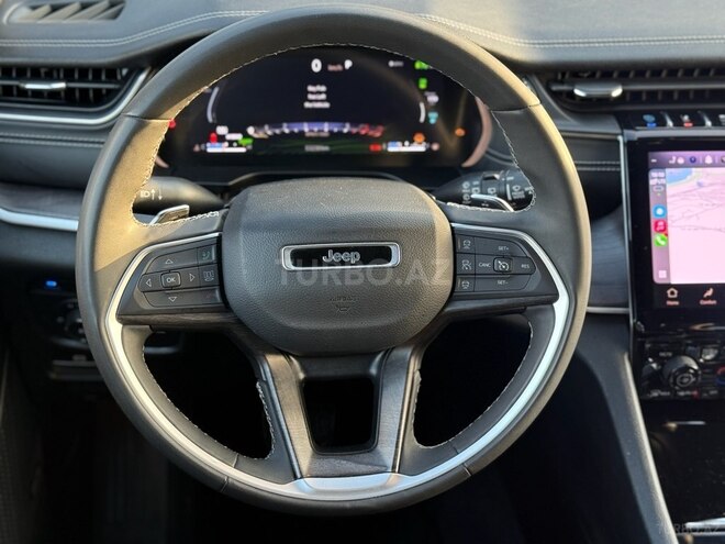 Jeep Grand Cherokee-11