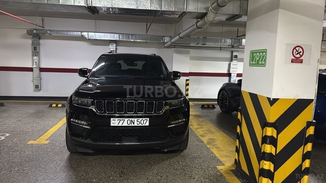Jeep Grand Cherokee-3