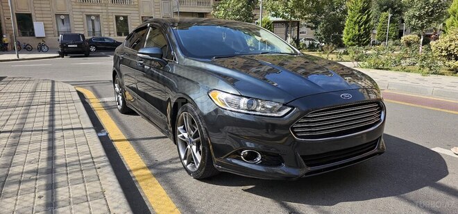 Ford Fusion (North America) 2015, 239,792 km - 2.0 l - Sumqayıt
