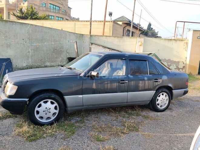Mercedes 200 E 1990, 128,520 km - 2.0 l - Bakı