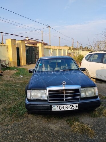 Mercedes 200 E 1990, 128,520 km - 2.0 l - Bakı