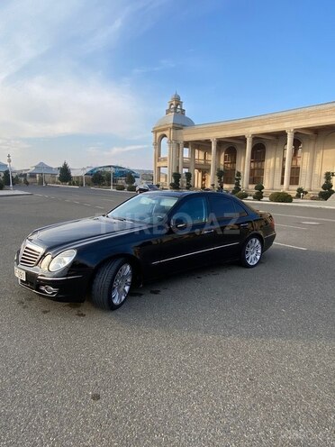 Mercedes E 350 2007, 295,000 km - 3.5 l - Ucar