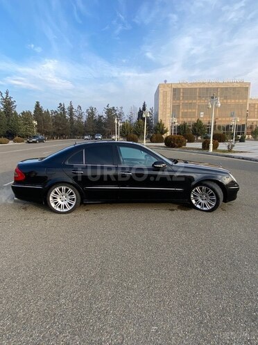 Mercedes E 350 2007, 295,000 km - 3.5 l - Ucar