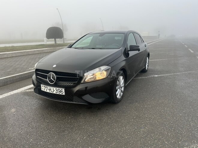 Mercedes A 180 2014, 113,714 km - 1.6 l - Bakı