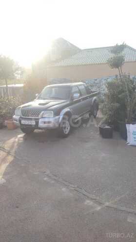 Mitsubishi L200-5