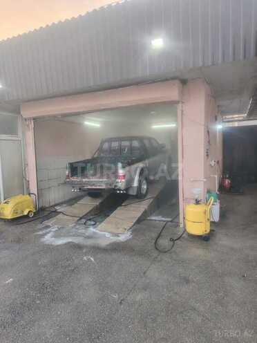 Mitsubishi L200-10