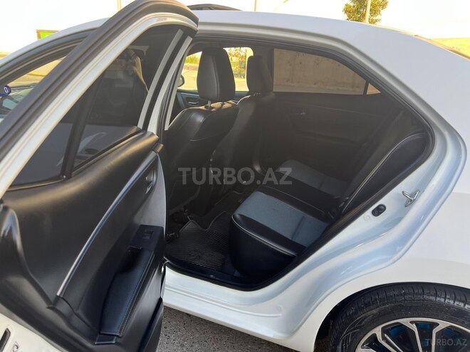 Toyota Corolla 2014, 270,000 km - 1.8 l - Bakı