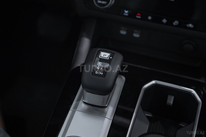 Mitsubishi Outlander-15