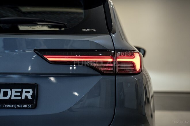 Mitsubishi Outlander-8