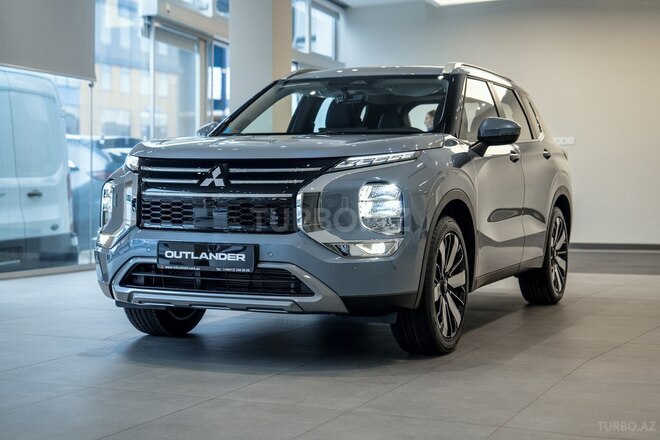 Mitsubishi Outlander-3