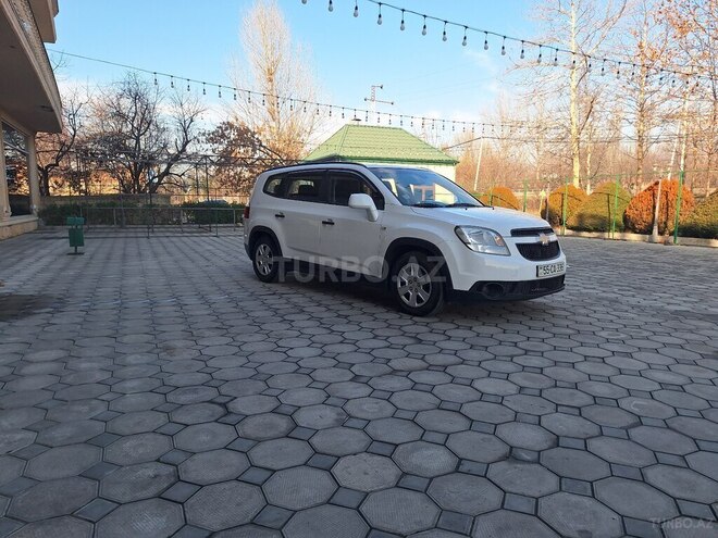 Chevrolet Orlando 2011, 256,224 km - 1.8 l - Şəki