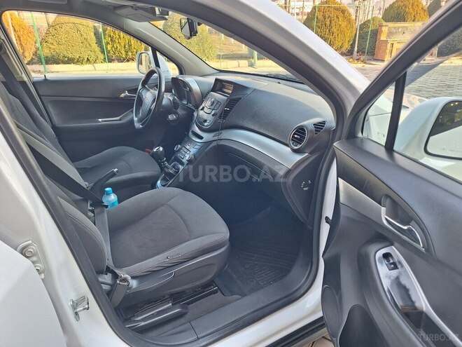 Chevrolet Orlando 2011, 256,224 km - 1.8 l - Şəki