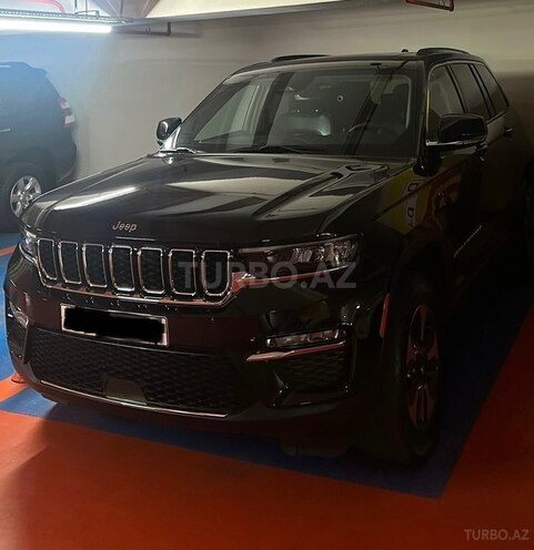 Jeep Grand Cherokee-21