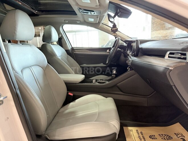 Kia K5-20