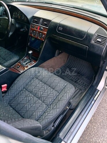 Mercedes C 200 1995, 331,000 km - 2.0 л - Bakı