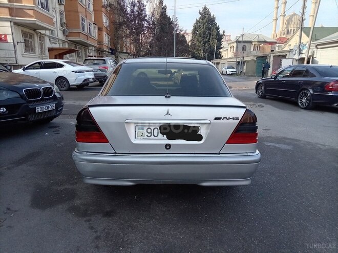 Mercedes C 200 1995, 331,000 km - 2.0 л - Bakı