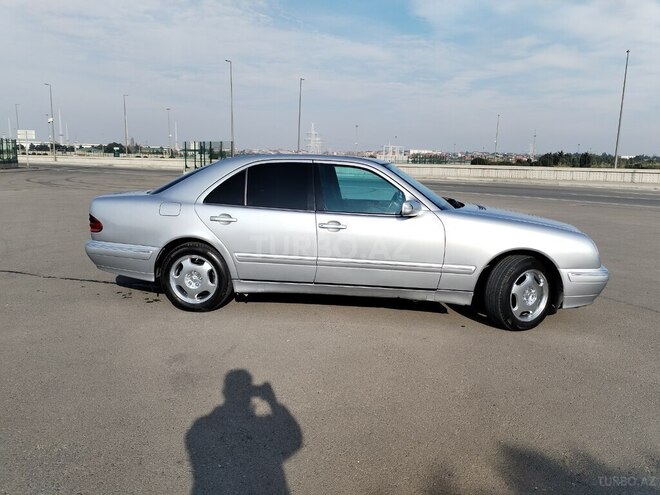 Mercedes E 270 2000, 487,546 km - 2.7 l - Bakı