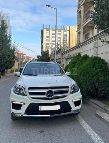 Mercedes GL 500 4MATIC 2014, 183,000 km - 4.7 л - Bakı