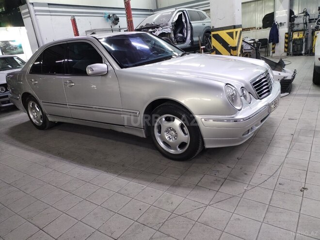 Mercedes E 270 2000, 487,546 km - 2.7 l - Bakı