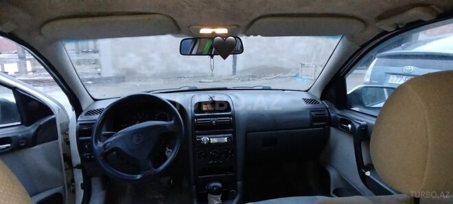 Opel Astra 2000, 210,000 km - 1.6 l - Bakı