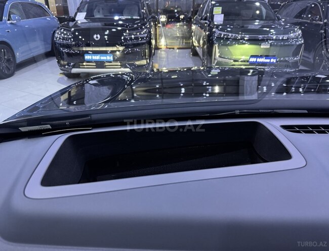 Lynk & Co 900-21
