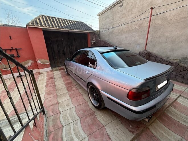 BMW 530 2002, 495,785 km - 3.0 l - Sumqayıt