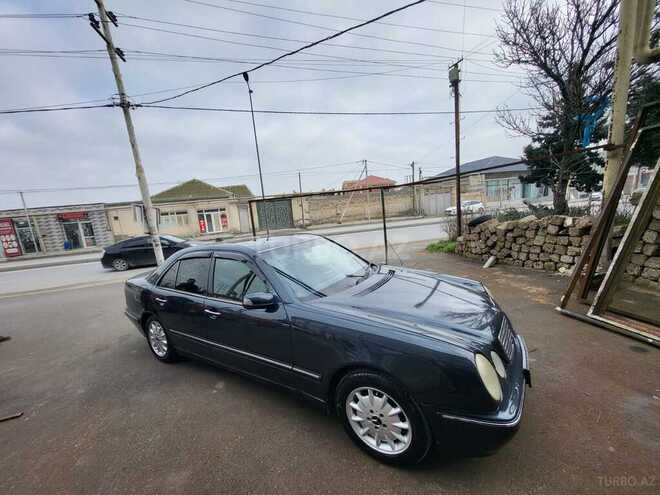 Mercedes E 320 2000, 379,000 km - 3.2 l - Bakı