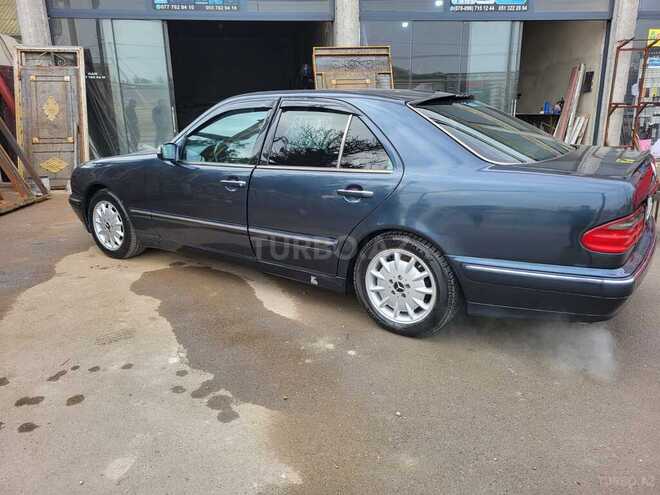 Mercedes E 320 2000, 379,000 km - 3.2 l - Bakı