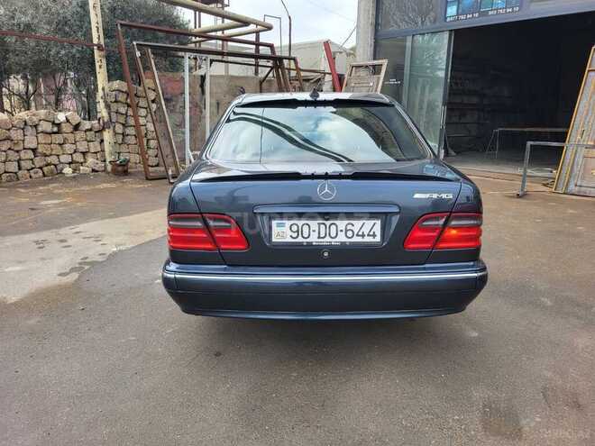 Mercedes E 320 2000, 379,000 km - 3.2 l - Bakı