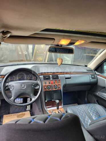 Mercedes E 320 2000, 379,000 km - 3.2 l - Bakı